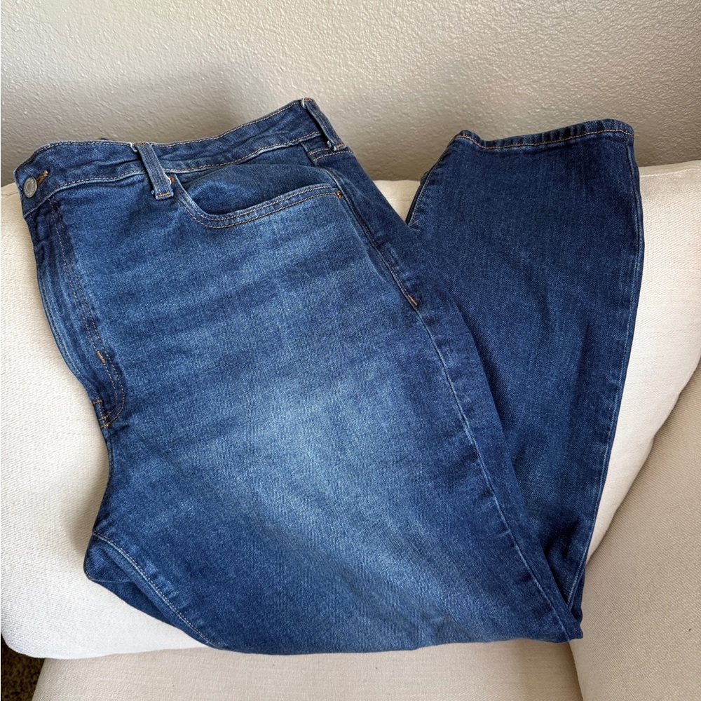 Old Navy Women’s Dark Wash Jeans